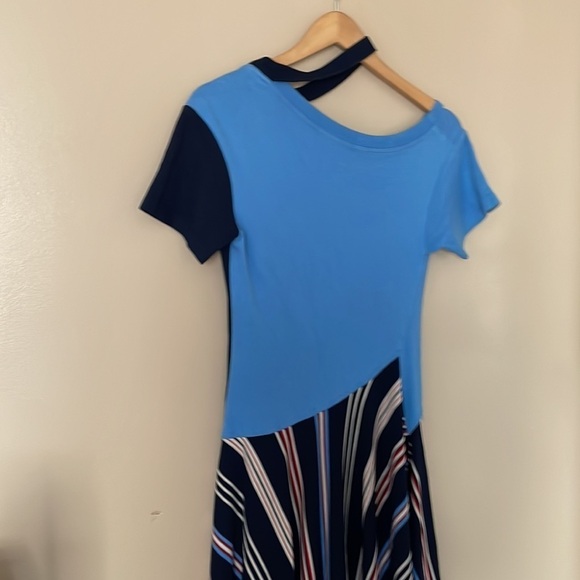 MONSE
Deconstructed Jersey Tee Dress - Picture 7 of 8